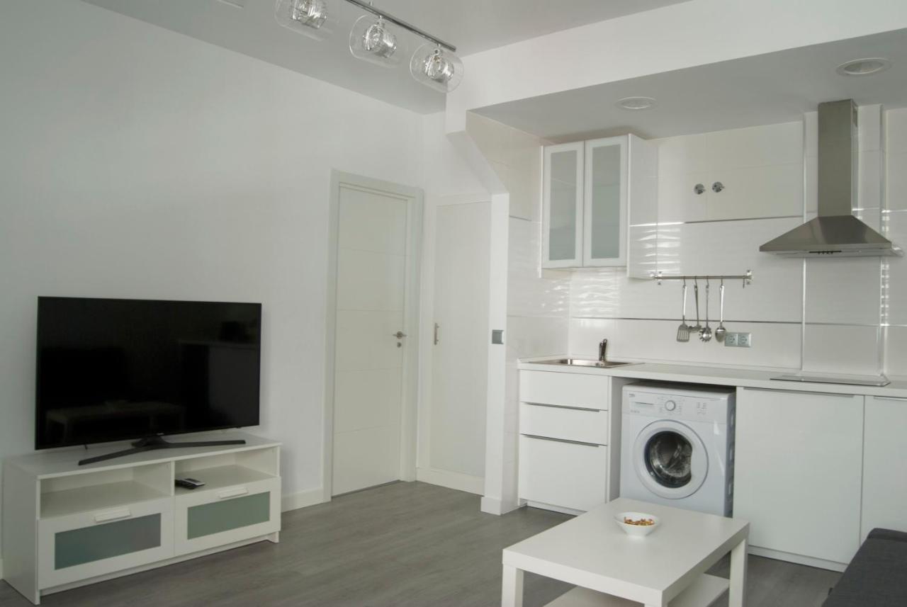 מאלגה Good Vibes Brand New Apartment מראה חיצוני תמונה
