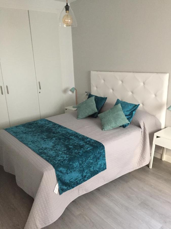 מאלגה Good Vibes Brand New Apartment מראה חיצוני תמונה